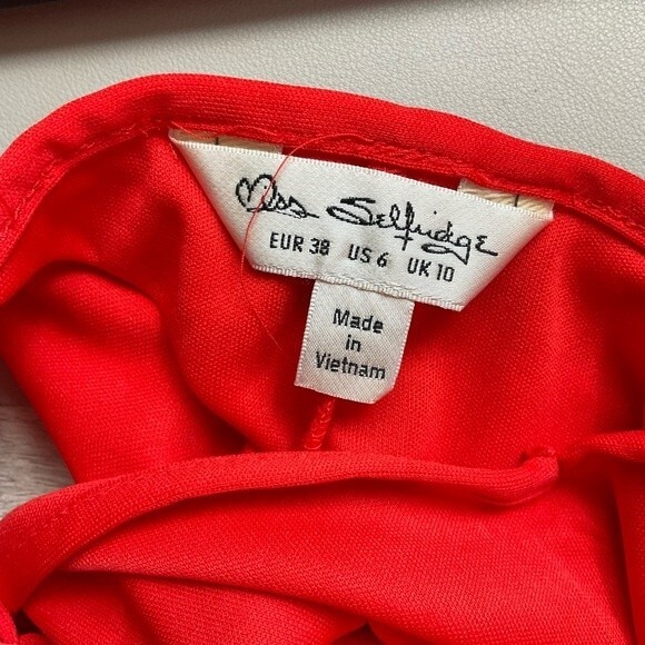 NWT Miss Selfridge Red Floral Cold Shoulder Mini Dress US 6 - Picture 5 of 8